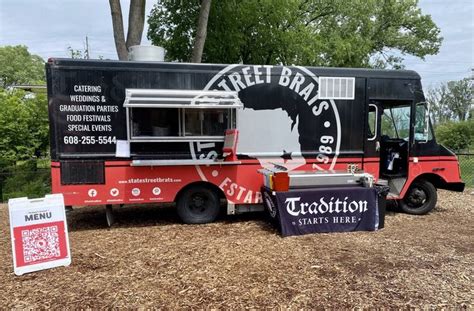 Food truck catering. Dive into Rochester's best food truck experience! Juicy burgers, zesty tacos, desserts, sandwiches, and more await to make your taste buds happy. Perfect for any event, let's make your next gathering unforgettable with our gourmet on-the-go delights! 