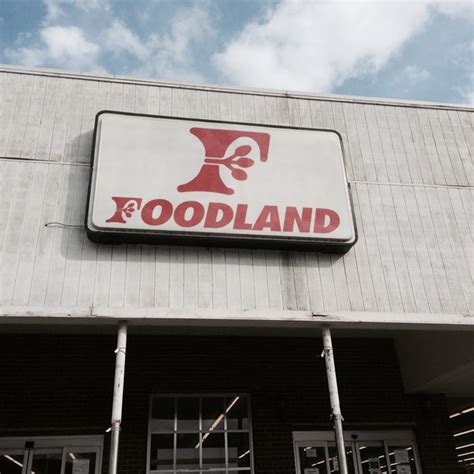 Foodland shops locations and opening hours in South Pittsburg. ⭐ Check the newest Weekly Ad and offers from Foodland in South Pittsburg at Rabato Weekly Ads, Flyers and Sales Grocery. 