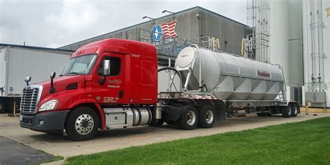Foodliner is one of the largest bulk food carriers in the country and offers exciting careers in the trucking industry. Foodliner is part of the McCoy Group, a family owned transportation company in operation since 1958.. 