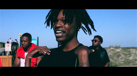Foolio and youngboy. This song, "When I See You," is Foolio's response to the viral diss track "Who I Smoke" by Spinabenz, Whoppa Wit Da Choppa, Yungeen Ace, and FastMoney Goon. Foolio chooses to respond in a similar format by remixing an R&B/Pop song, just as his rivals did. By remixing Fantasia's "When I See U," Foolio adds his own twist to the ... 
