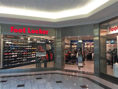 Foot Locker - Redding, CA - Hours & Store Location