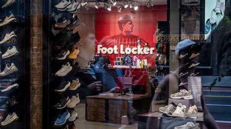 Foot locker pay. Things To Know About Foot locker pay. 
