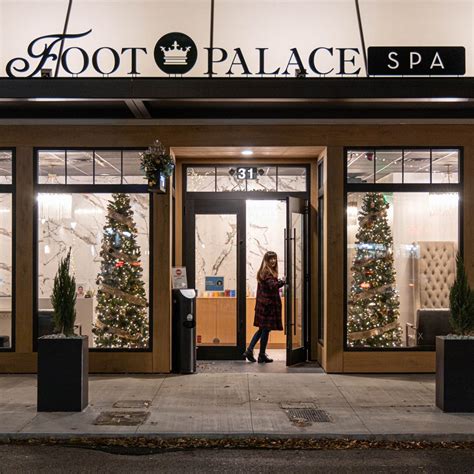Foot palace. About Foot Palace Foot Palace was created in 2015 with a mission to solely focus on soothing soles through reflexology services. Our communal open spa concept provides a community with a safe environment to reap the wellness benefits of reflexology by providing a spa like experience that allows you to continue with your day feeling more relaxed ... 