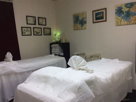 Start your review of Body & Foot Relax Center. Overall rating. 21 reviews. 5 stars. 4 stars. 3 stars. 2 stars. 1 star. Filter by rating. Search reviews. Search reviews. Nikki C. Elite 24. Queens, Queens, NY. 12. 201. 276. ... I would reccomend to maybe put some essential oils to add more relaxation to our senses.