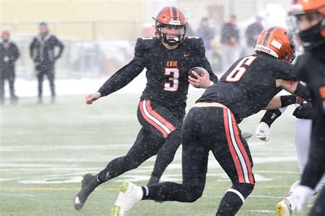 Football: Erie rewrites 2022 heartbreak, punches ticket to 4A finals