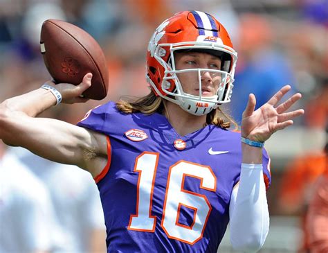 Football lawrence. Chargers. 2016 Patriots. 25. Falcons. In a comeback for the ages, Trevor Lawrence overcame four interceptions in the first half and rallied the Jaguars from a 27-0 hole to defeat the Chargers 31 ... 