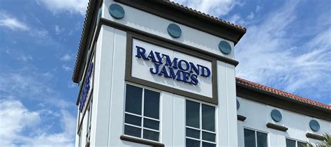 For a technical view on current... - Raymond James - Naples