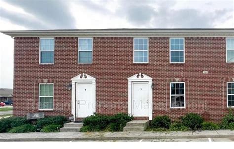 For rent berea ky. Check out this property for rent at 828 Ridgewood Dr Unit 1, Berea, KY 40403. Learn more about this rental property with a complete property overview, including floor plan, pricing information ... 