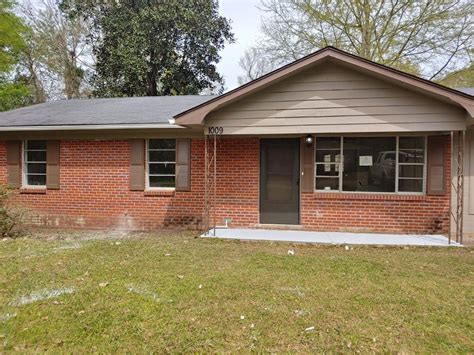 For rent hattiesburg ms. 1 BEDROOM 1 BATHROOM APARTMENT FOR RENT!! 609 Adeline St. B Hattiesburg, MS Rent $750 Deposit $750 (There is an additional charge of $175.00 per month to cover utilities including lights, water, and internet) *Pet Friendly Please give us a call for more information and to schedule a time to view the property. 601-270-3042 228-234-6344 601 … 