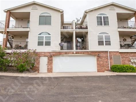 For rent lakewood co. 2 BED 1.5 BATH TOWNHOME WITH FREE HEAT -MOVE IN READY (LAKEWOOD,CO) $1250 900FT2. Section 8 House for rent in Lakewood, Colorado. Address: 8060 W 9th Ave, Unit 202 Lakewood, CO 80214 Please note that we are unable to accept Section 8 or other housing voucher programs at this time. 