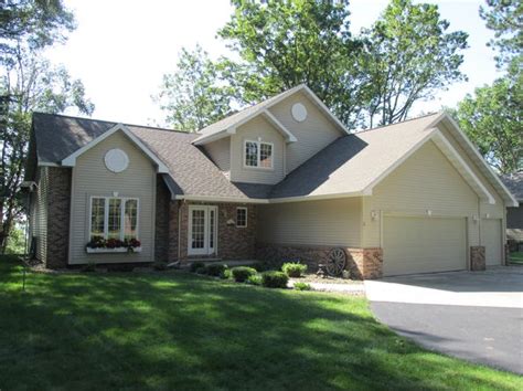 Zillow has 37 homes for sale in Rapid River MI. View listing photos, review sales history, and use our detailed real estate filters to find the perfect place.. 