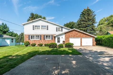 See photos and price history of this 2 bed, 1 bath, 875 Sq. Ft. recently sold home located at 806 Sherwood Ct, Depew, NY 14043 that was sold on 12/29/2023 for $207000.