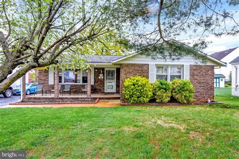 Homes & Houses For Sale By Owner In Middletown, Maryland (21) Coming Soon Homes For Sale $525,000 101 Manda Drive MIDDLETOWN, MD 21769 3 Bed 2 …. 