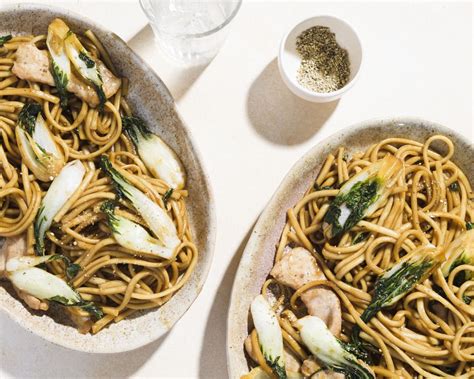 For the new year, Shanghai-style noodles and greens augur tastiness — and prosperity?
