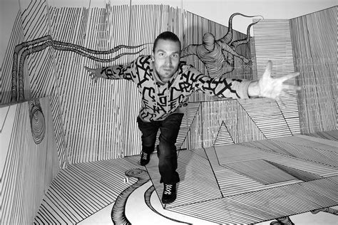 Forced Perspective Drawing