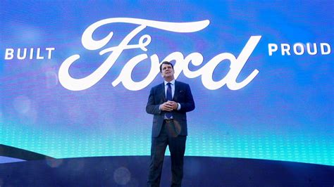 Ford’s Farley: Cut costs, improve quality and boost margins through software and services
