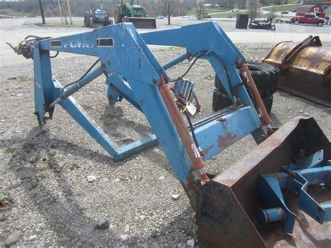 Ford 7210 loader quick attach.  See "Choose Adapter" option abov...