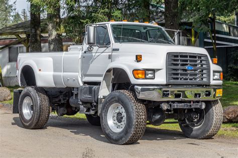 Ford F800 Price