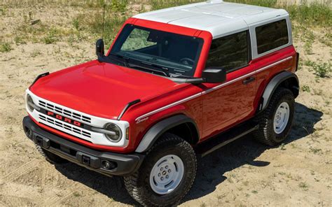 Ford bronco two door. Aug 2, 2021 · 2021 Ford Bronco Black Diamond 2-Door Vehicle Type: front-engine, rear/4-wheel-drive, 4-passenger, 2-door wagon. PRICE Base/As Tested: $37,545/$38,935 