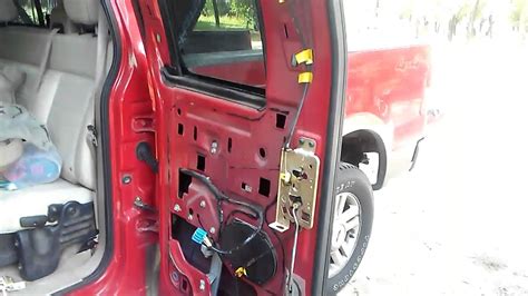 Ford f150 rear door wont open. Things To Know About Ford f150 rear door wont open. 