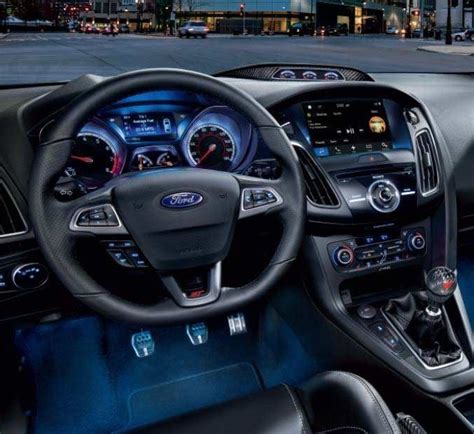 Ford focus guida automatica per climatizzatori. - Capacitación y adiestramiento en el proceso de trabajo.
