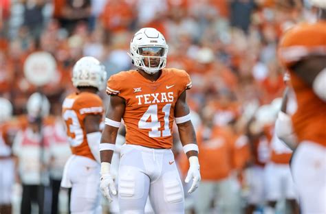 Ford leads a group of five Longhorns on preseason All-Big 12 Team