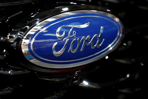 Ford recalls 310,000 trucks to fix problem with driver's front airbag