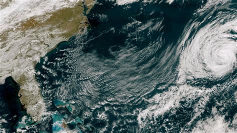 Forecasters watching would-be ‘Tammy’ in the Atlantic 