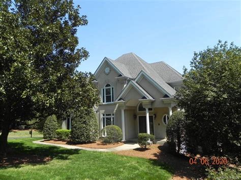 Foreclosed homes in charlotte. Things To Know About Foreclosed homes in charlotte. 