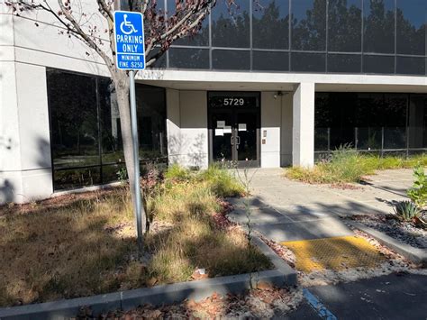Foreclosure looms for empty San Jose office and biotech building