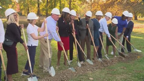 Forest Park breaks ground on its first basketball courts