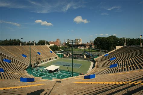 Forest hill stadium. Forest Hills Stadium in Queens is a New York gem in the middle of a renaissance. During its first heydey in the 1960s and 70s, the stadium hosted The Beatles, The Rolling Stones, Bob Dylan, Barbra Streisand, and Simon and Garfunkel. Today, icons such as Paul Simon, Alabama Shakes, and Mumford & Sons are back on stage. 