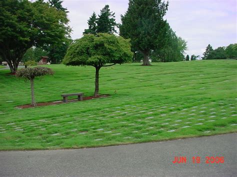 Forest lawn cemetery seattle.  Cemetery in Seattle, WA.  In this article, we will explore the...