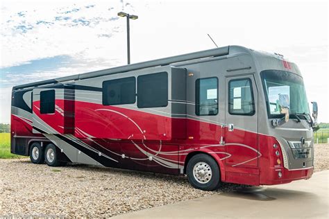 For sale is 2014 Foretravel iH45 E48 Class A Coach