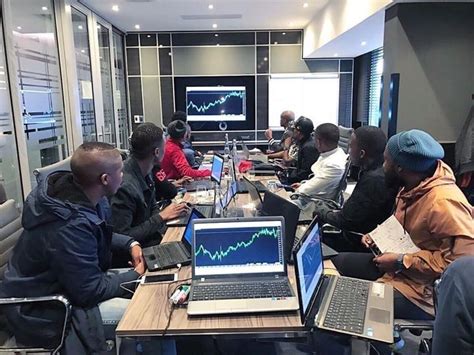 Forex trading classes near me. This is a complete listing of The Best Forex Trading Courses in South Africa. In this in-depth write-up you will learn: Where can I Study Forex in South Africa – Revealed! Online Forex Trading Courses in South Africa; Forex Trading Schools in Johannesburg; Accredited Forex Trading Diploma Courses; Forex Classes near Me . and much, much more! 