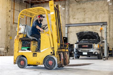 Forklift jobs san diego. Teledyne is an Equal Opportunity/Affirmative Action Employer. All qualified applicants will receive consideration for employment without regard to race, color ... 