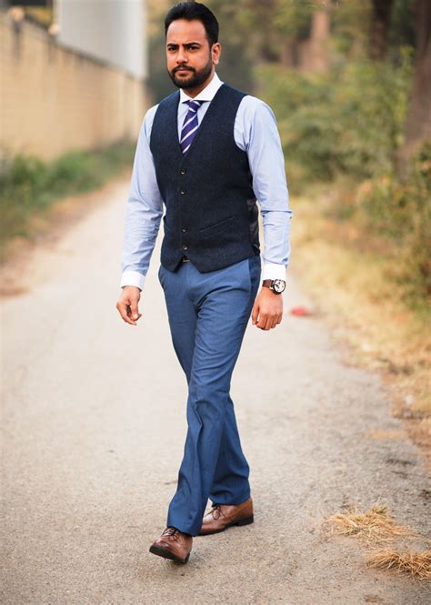 Formal wear mens. We work closely with Jim's Formal Wear to provide Duluth, MN with top-notch suit rentals. You'll appreciate our large selection of men's formal wear and accessories. Call 218-428-1519 now for more information about our suit and tuxedo rentals. 