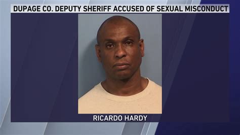 Former DuPage County corrections officer accused of having sex with inmate