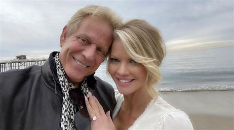 Former News 12 anchor Diane McInerney engaged to ex-Eagles …