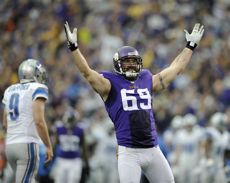 Former Vikings defensive end Jared Allen is a Hall of Fame finalist for fourth time