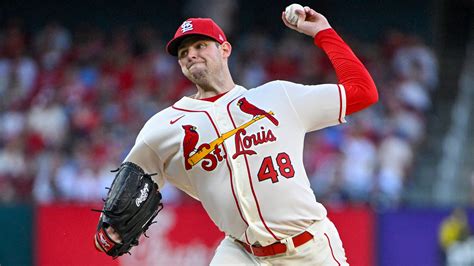 Former Yankee Jordan Montgomery pitches 6.2 strong innings en route to Cardinals victory