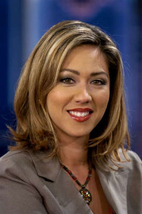 Pictures of News Anchors and Reporters. No longer with Network. GoGoMag.com & TVHeads.com are not affiliated with ABC, Al Jazeera America, Bloomberg, CBS, CNN, ESPN, Fox News Channel, Fox Business Network, Fox Sports, NBC, NFL Network, The Weather Channel, Univision or any other news concern.. 