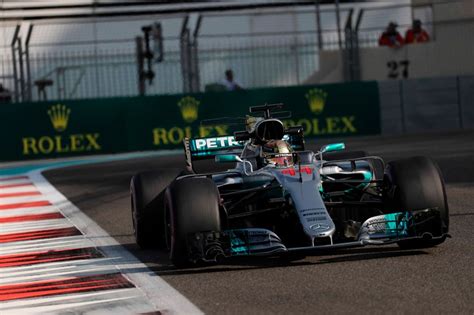 Formula 1, GP Abu Dhabi: prime libere a Hamilton, seconde a …