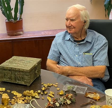 3. Forrest Fenn was an antiquities dealer and author who hid a treasure chest and inspired a 10-year public hunt for its secret location. Died: September 7, 2020 ( Who else died on September 7 .... 