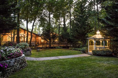 Forrest hills resort. Forrest Hills Resort offers cozy cabins, suites and hotel rooms, as well as dining, meeting and wedding facilities in a scenic wooded setting. Learn about the Kraft siblings' journey … 