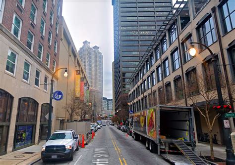 Forsyth street atlanta georgia. Oct 19, 2021 ... In 2020, the city of Forsyth logged 30 business license requests, so far this year, there have been 36. Subscribe to 13WMAZ for exclusive ... 