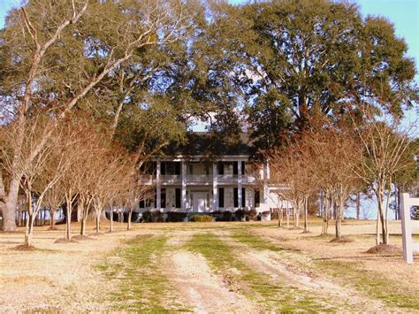 Fort Caroline at Evelyn Plantation in GA?