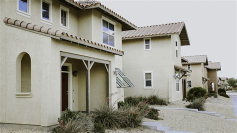 Fort irwin housing. What type of rentals are currently available in Fort Irwin? There are currently 30 Apartments for Rent in Fort Irwin, CA with pricing that ranges from $725 to $2,545. There are also 29 Single Family Homes for rent, Condos, and Townhome rentals currently available in Fort Irwin ranging from $600 to $3,100. 