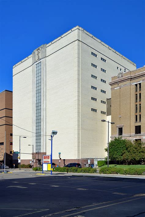 Tarrant County Corrections Center is located in Downtown Fort Worth,Texas.The address for this jail is 100 North Lamar Street, Fort Worth, TX 76102. It's a big jail with 3,500 inmate beds, and both males and female inmates are held there.You can call the jail at …. 