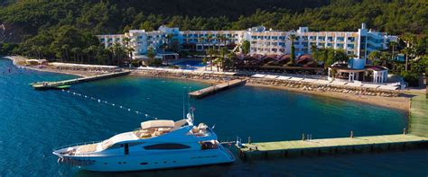 Fortezza Beach Resort Fortezza. 